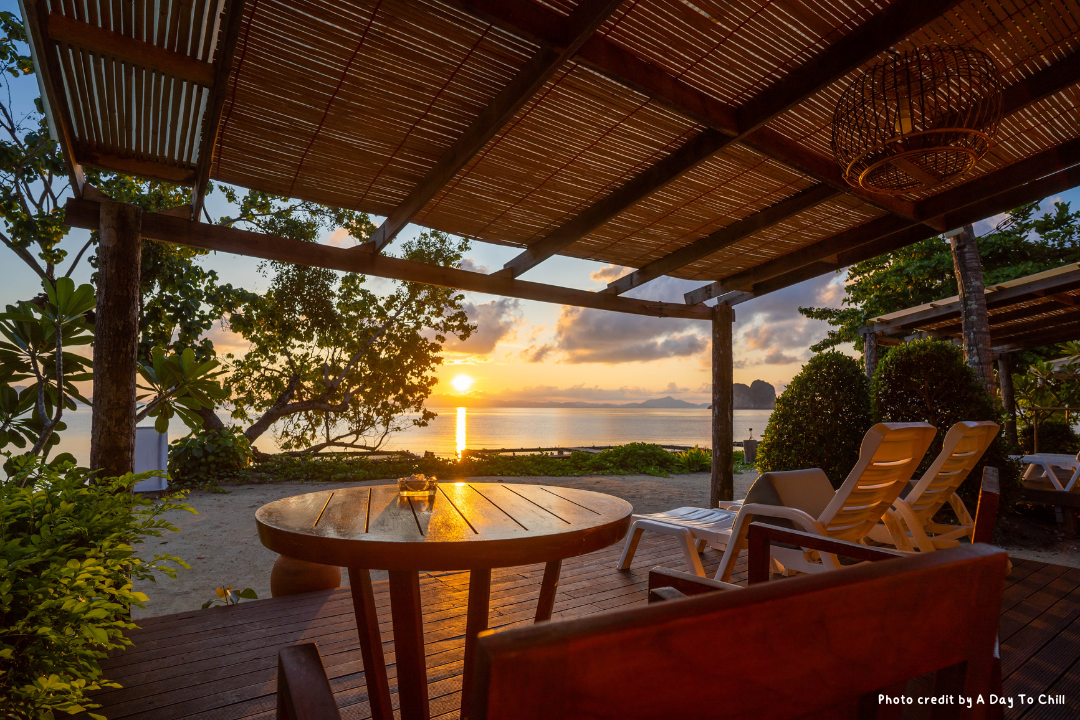 Luxury Life, Thapwarin Resort, Koh Ngai Thailand